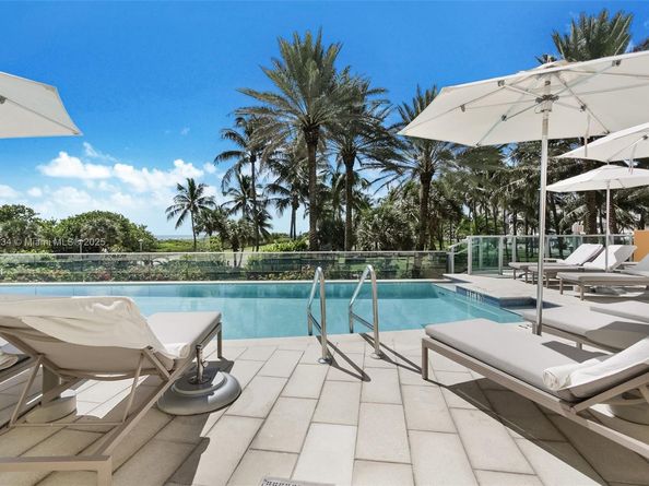1455 Ocean Dr 811, Miami Beach FL 33139