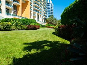 1455 Ocean Dr 811, Miami Beach FL 33139