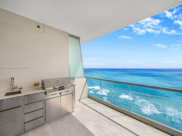 18501 Collins Ave 2502, Sunny Isles Beach FL 33160