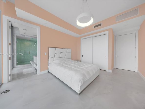 18501 Collins Ave 2502, Sunny Isles Beach FL 33160