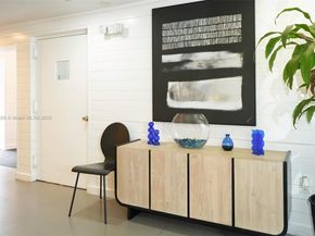 221 Meridian Ave 211, Miami Beach FL 33139