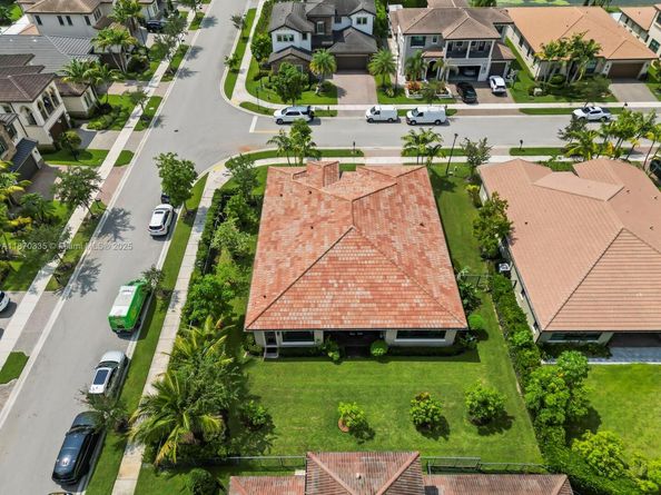 10987 Pinnacle Way, Parkland FL 33076