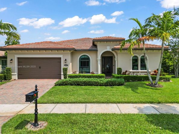 10987 Pinnacle Way, Parkland FL 33076