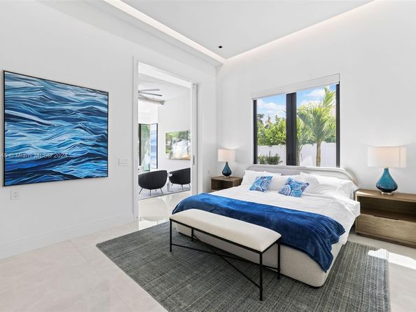 749 Bamboo Dr, Boca Raton FL 33432