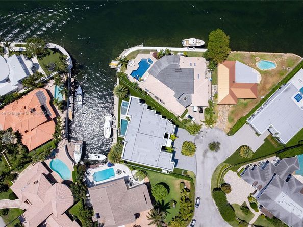 749 Bamboo Dr, Boca Raton FL 33432