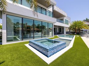 749 Bamboo Dr, Boca Raton FL 33432