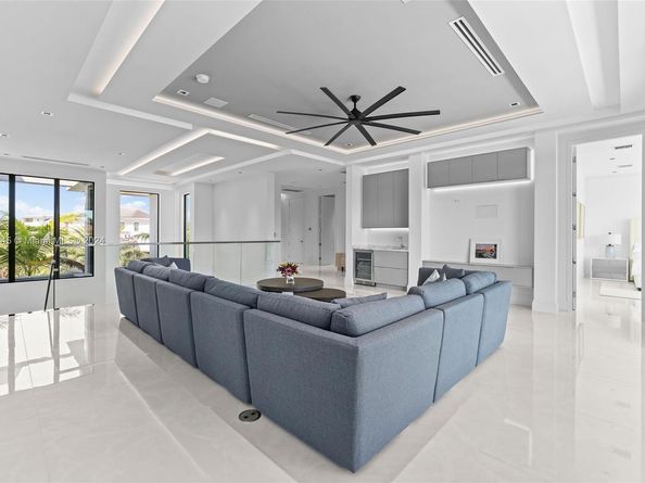 749 Bamboo Dr, Boca Raton FL 33432