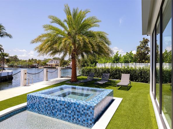 749 Bamboo Dr, Boca Raton FL 33432