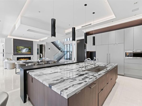 749 Bamboo Dr, Boca Raton FL 33432