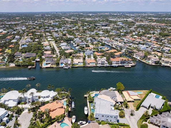 749 Bamboo Dr, Boca Raton FL 33432