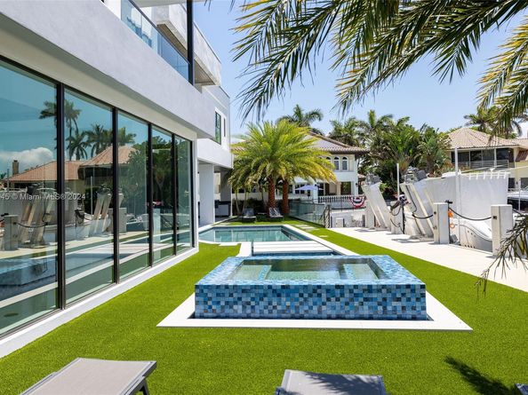 749 Bamboo Dr, Boca Raton FL 33432