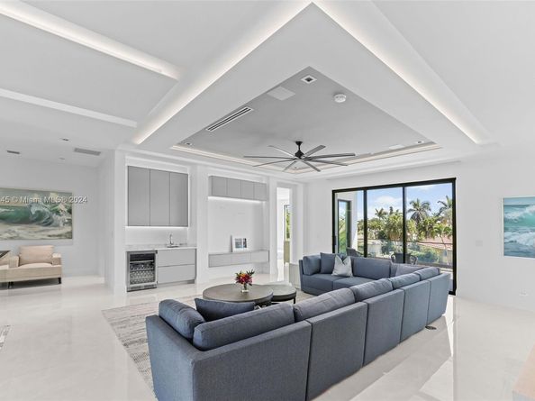 749 Bamboo Dr, Boca Raton FL 33432