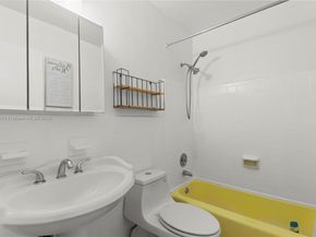 815 SW 10th Ter 20V, Hallandale Beach FL 33009