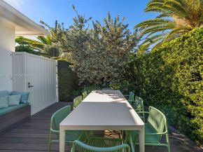 1220 W 21st St, Miami Beach FL 33140