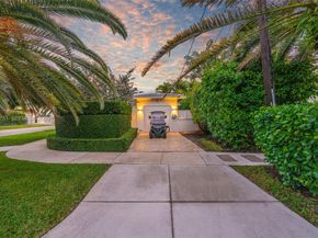 1220 W 21st St, Miami Beach FL 33140