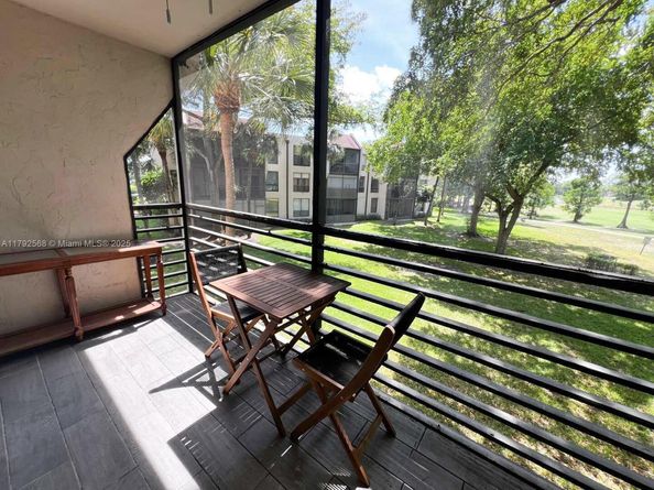 7950 W Mcnab Rd 222, Tamarac FL 33321
