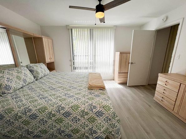 7950 W Mcnab Rd 222, Tamarac FL 33321