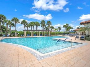 445 SW 113th Ln, Pembroke Pines FL 33025