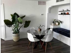 700 NW 214th St 719, Miami Gardens FL 33169