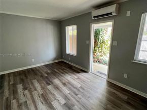 590 NW 40th Ct 3, Oakland Park FL 33309