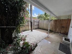 590 NW 40th Ct 3, Oakland Park FL 33309