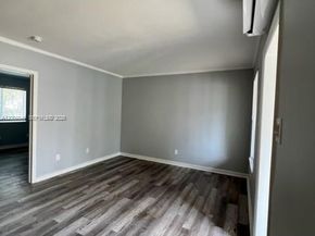 590 NW 40th Ct 3, Oakland Park FL 33309