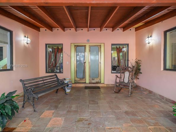 2650 Hilola St, Miami FL 33133