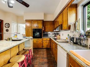 2650 Hilola St, Miami FL 33133