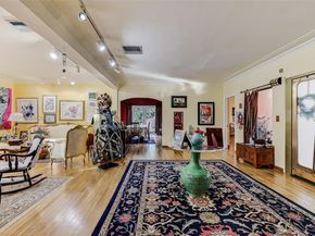 2650 Hilola St, Miami FL 33133