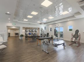 4775 Collins Ave 507, Miami Beach FL 33140