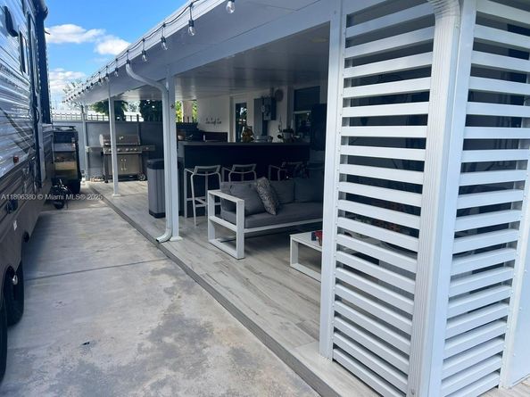 11460 SW 50th Ter, Miami FL 33165