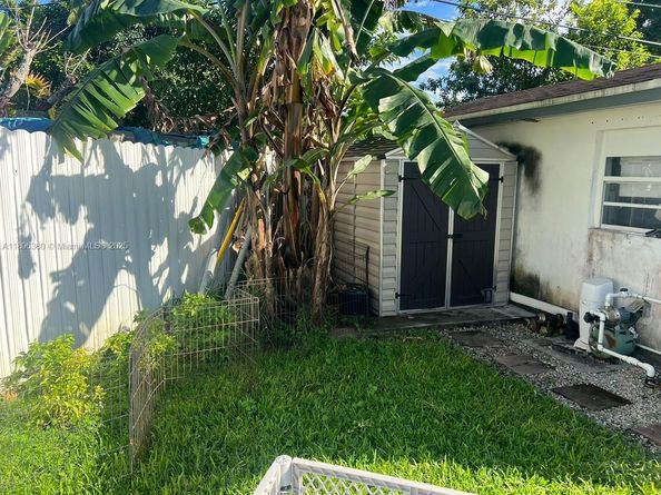 11460 SW 50th Ter, Miami FL 33165