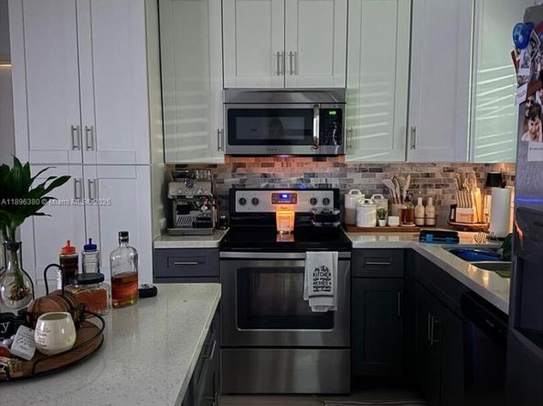 11460 SW 50th Ter, Miami FL 33165