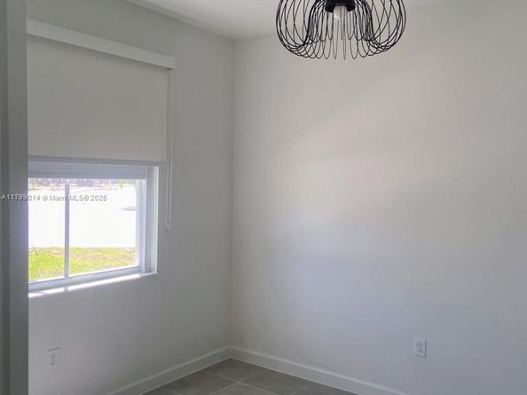 2363 NW 122nd Ter, Miami FL 33167