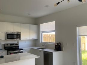2363 NW 122nd Ter, Miami FL 33167