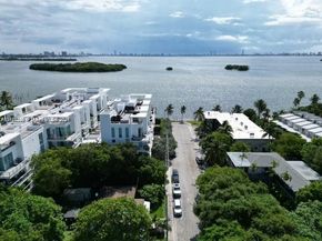 711 NE 61st St, Miami FL 33137