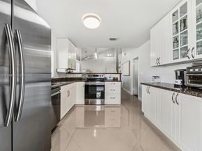 12626 NW 15th St, Sunrise FL 33323