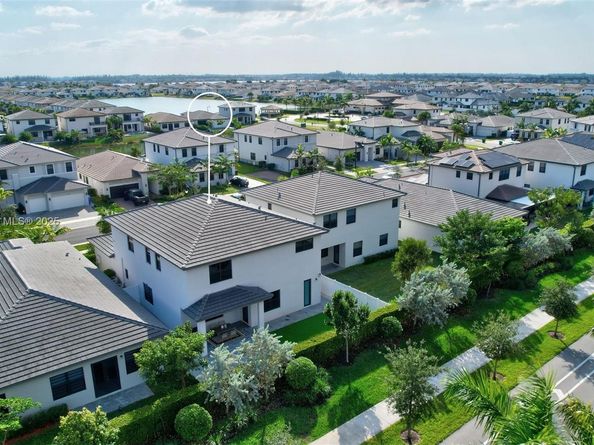 17473 SW 41st St, Miramar FL 33029