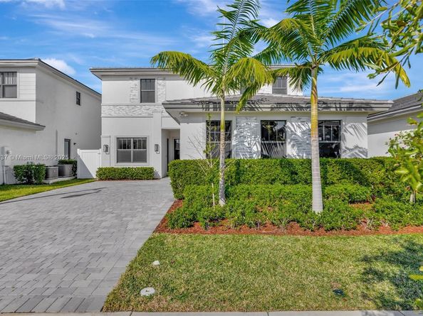 17473 SW 41st St, Miramar FL 33029