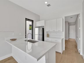 17473 SW 41st St, Miramar FL 33029