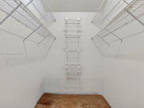 1748 NW 72nd Ave 84, Plantation FL 33313