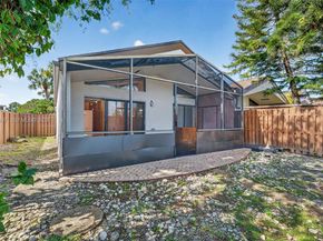 1748 NW 72nd Ave 84, Plantation FL 33313