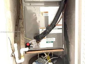 1301 NE 191st St F110, Miami FL 33179