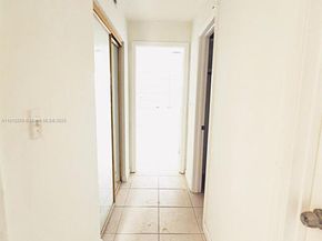 1301 NE 191st St F110, Miami FL 33179