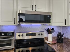 4420 NE 15th Ave, Oakland Park FL 33334