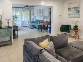 4420 NE 15th Ave, Oakland Park FL 33334