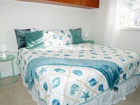 4050 NW 135th St 89, Opa-Locka FL 33054