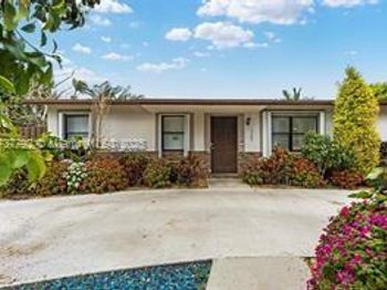 1765 SW 3rd Ct