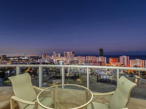 21200 Point Pl PH 1 (2804), Aventura FL 33180