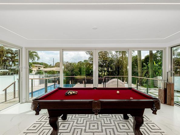 2436 2436 Okeechobee Lane, Fort Lauderdale FL 33317